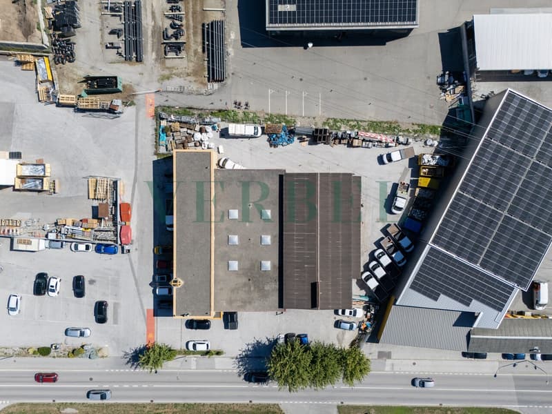 Site industriel polyvalent avec potentiel de développement (1)