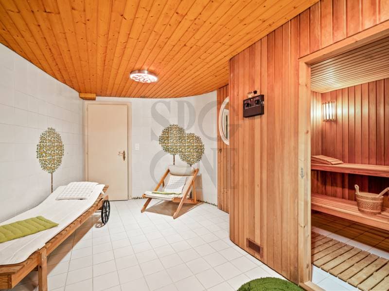 Maison d'exception avec vue imprenable et piscine (10)