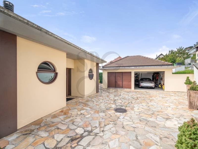 En exclusivité: villa d'architecte avec panorama à couper le souffle (12)