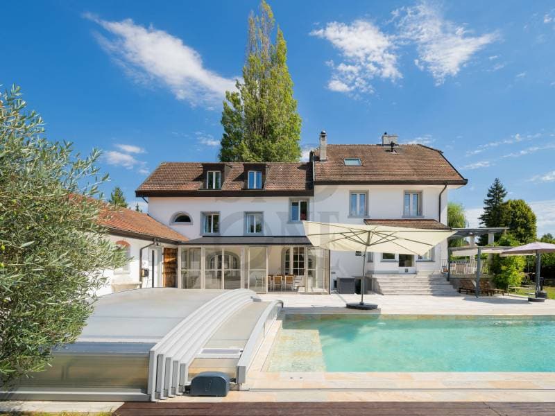 Maison élégante et spacieuse, rénovée avec soin (8)