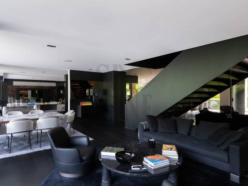 Duplex d'exception avec terrasses dans une résidence de grand standing (6)
