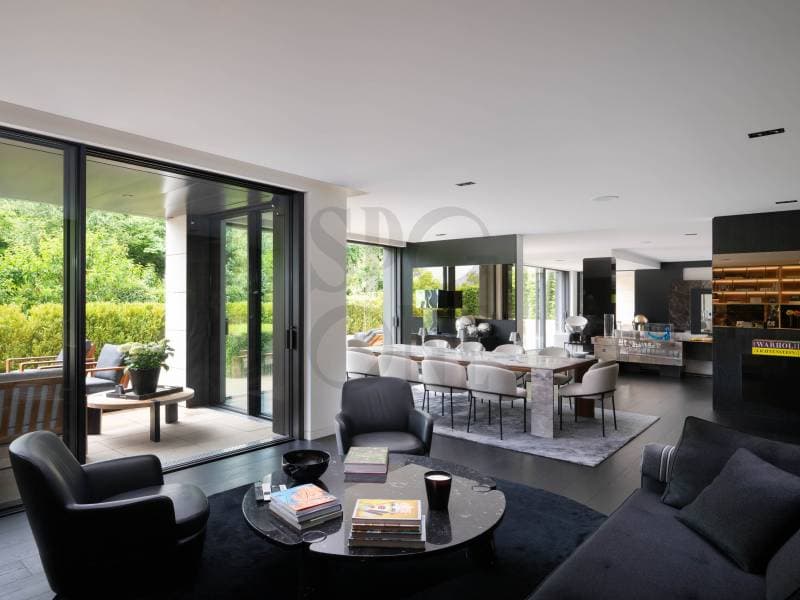 Duplex d'exception avec terrasses dans une résidence de grand standing (3)