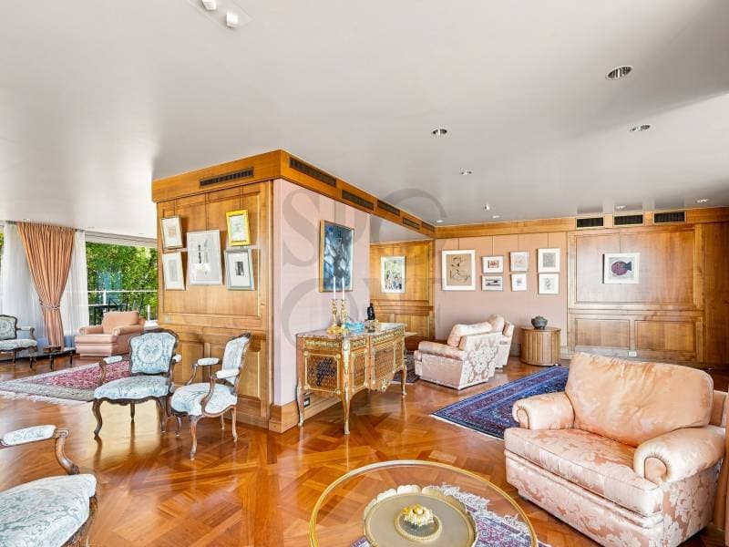 Penthouse en duplex face au lac avec terrasse et vue panoramique (6)