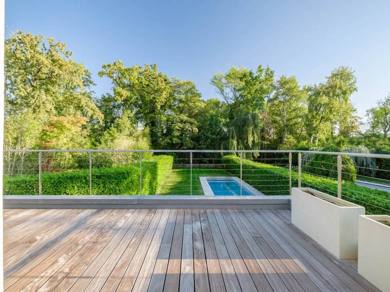 Maison contemporaine avec piscine (12)