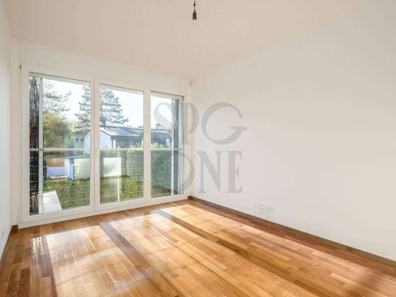 Maison contemporaine avec piscine (10)