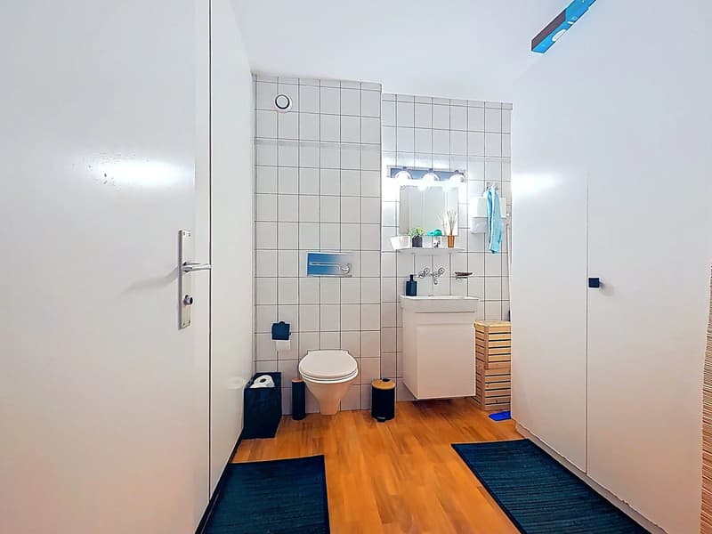 A louer superbe bureau de 90 m2 au centre-ville de Sion, Avenue des Mayennets 5 (5)