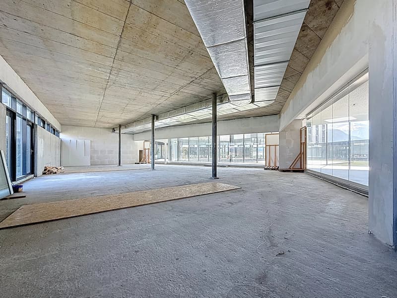 À louer surface commerciale de 139.90 m2 à Saxon (1)
