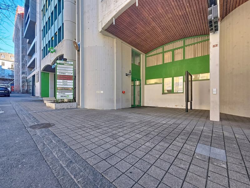 Bureau moderne de 90 m² à louer_Avenue des Mayennets 5 (4)