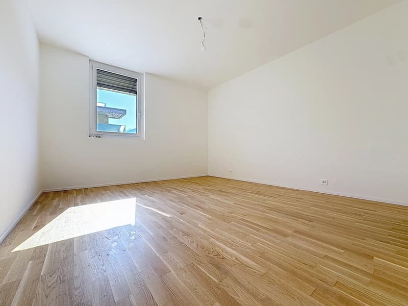 À louer à Uvrier appartement de 3.5 pièces avec terrasse (2)