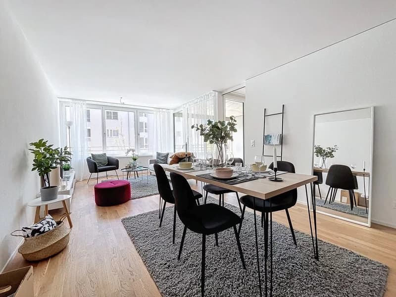 Schöne 4,5-Zimmer-Wohnung im 1. Stock (4)