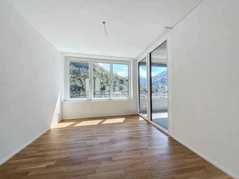 Moderne 3.5 Zimmer Wohnung in Visp (2)