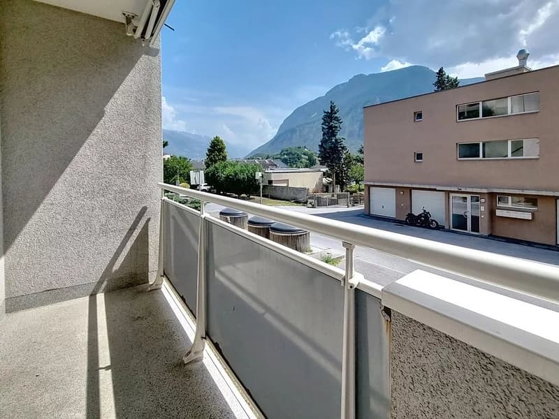 3 pièces au 3ème étage à Sierre (3)