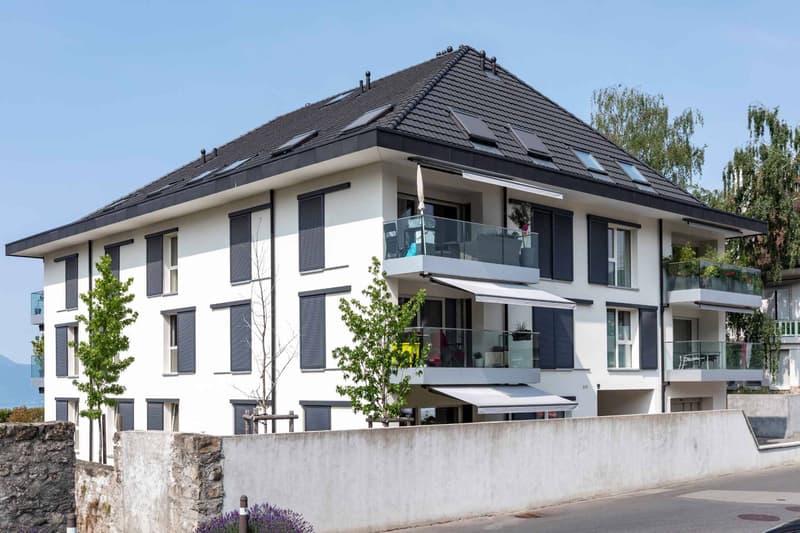 Appartement de standing en duplex de 4.5 pièces aux derniers étages avec balcon à vendre au centre de St-Légier (1)