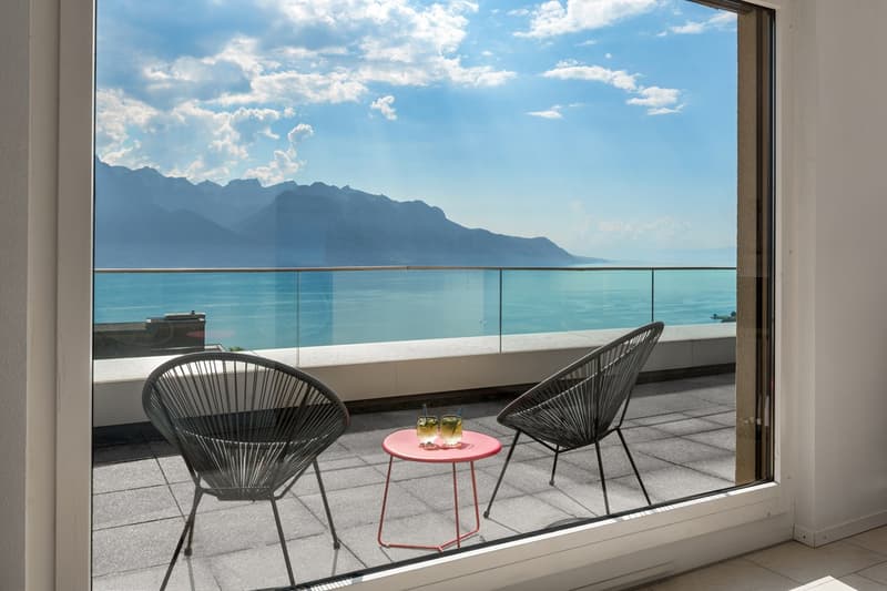 Superbe penthouse avec immense terrasse et vue panoramique sur le lac (6)