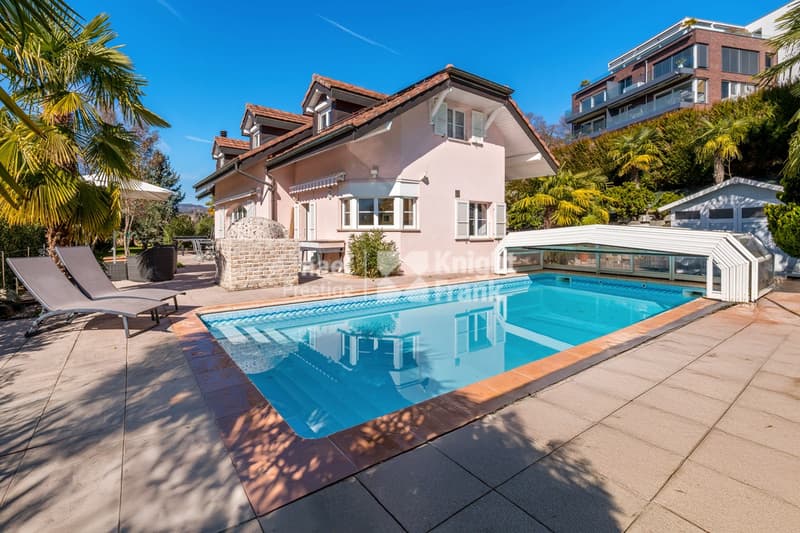 En exclusivité ! Spacieuse villa individuelle de 7.5 pièces à vendre à Brent / Montreux (2)
