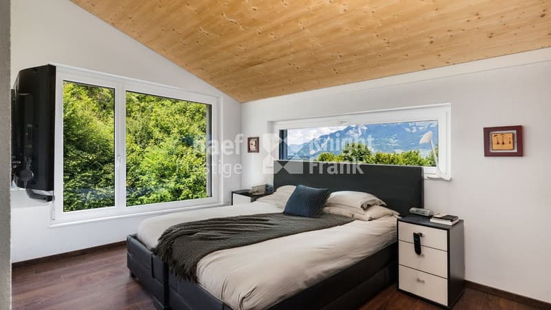 Maison d'architecte de 7.5 pièces avec piscine et jacuzzi dans un cadre verdoyant à vendre à Collombey-Muraz (11)