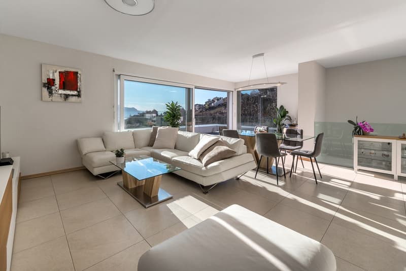 Appartement de 5.5 pièces en attique et en duplex avec vue panoramique sur le lac à vendre à Montreux (4)