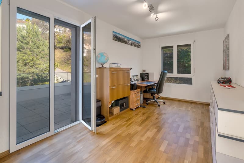 Appartement de 5.5 pièces en attique et en duplex avec vue panoramique sur le lac à vendre à Montreux (11)