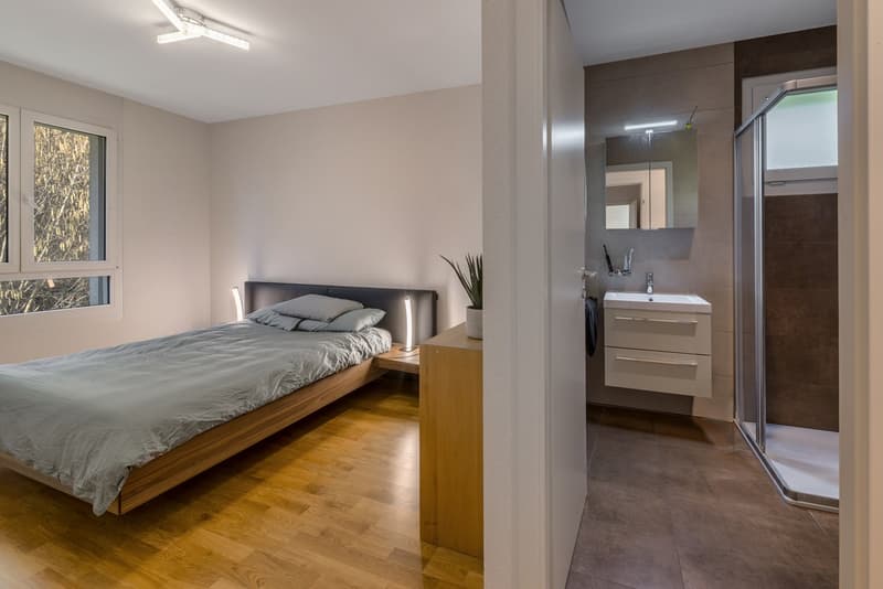 Appartement de 5.5 pièces en attique et en duplex avec vue panoramique sur le lac à vendre à Montreux (7)