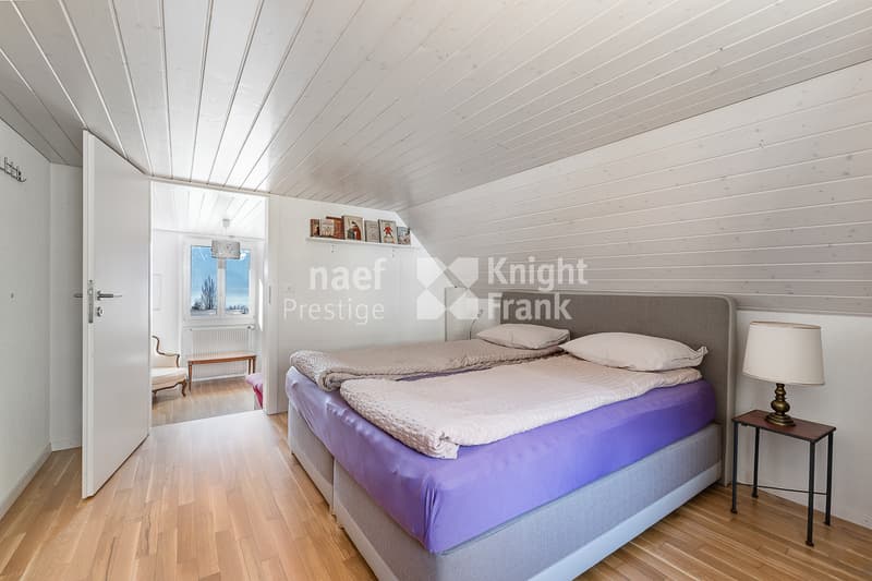 A vendre - Propriété individuelle de 12.5 pièces à deux pas du centre de Blonay et magnifique vue sur le lac (11)