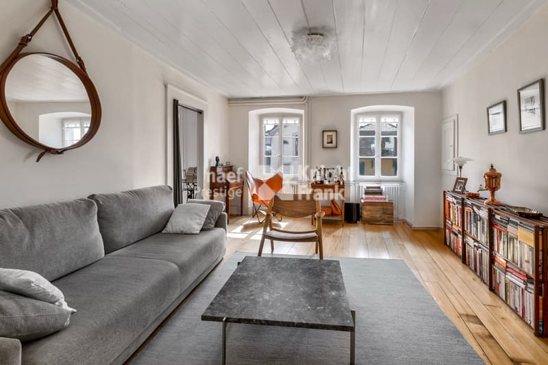 Maison vigneronne de deux appartements et un caveau à vendre au coeur du village d'Epesses (10)