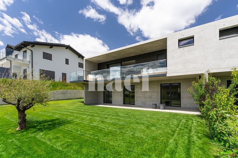 Maison contemporaine et récente de 4.5 pièces à vendre à Grimisuat (1)