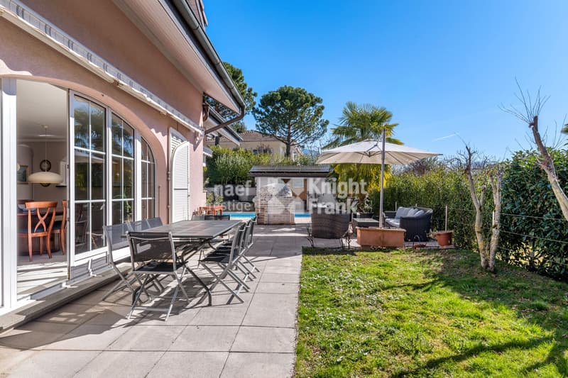 En exclusivité ! Spacieuse villa individuelle de 7.5 pièces à vendre à Brent / Montreux (3)