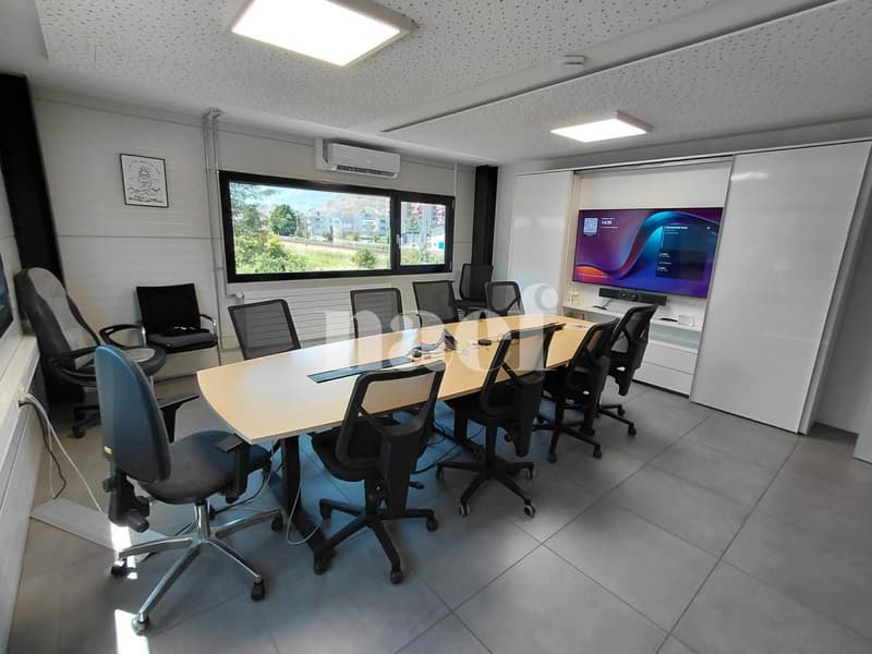 Bureaux de 450 m2 au 1er étage (9)