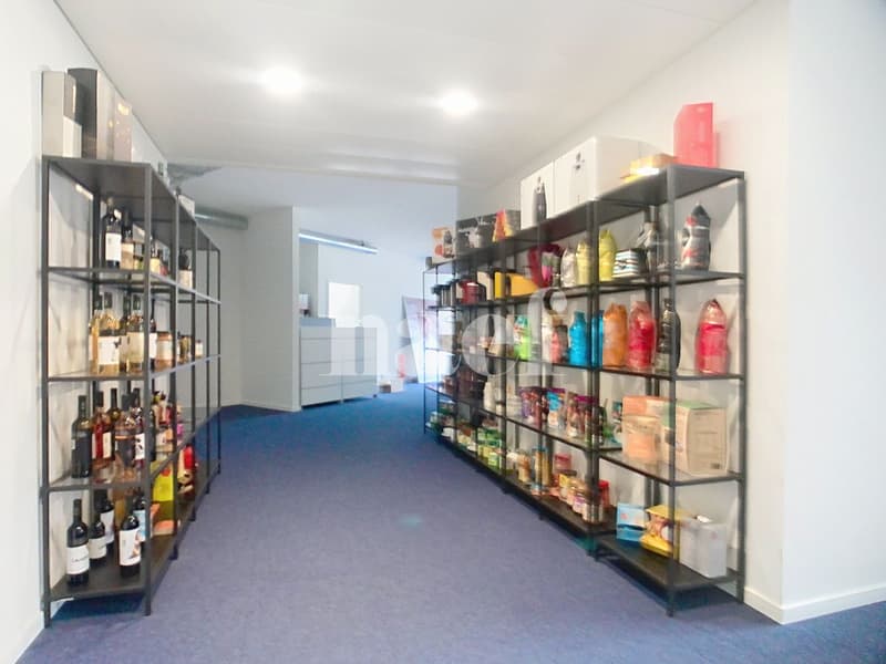 Bureaux modulables dans immeuble récent (9)