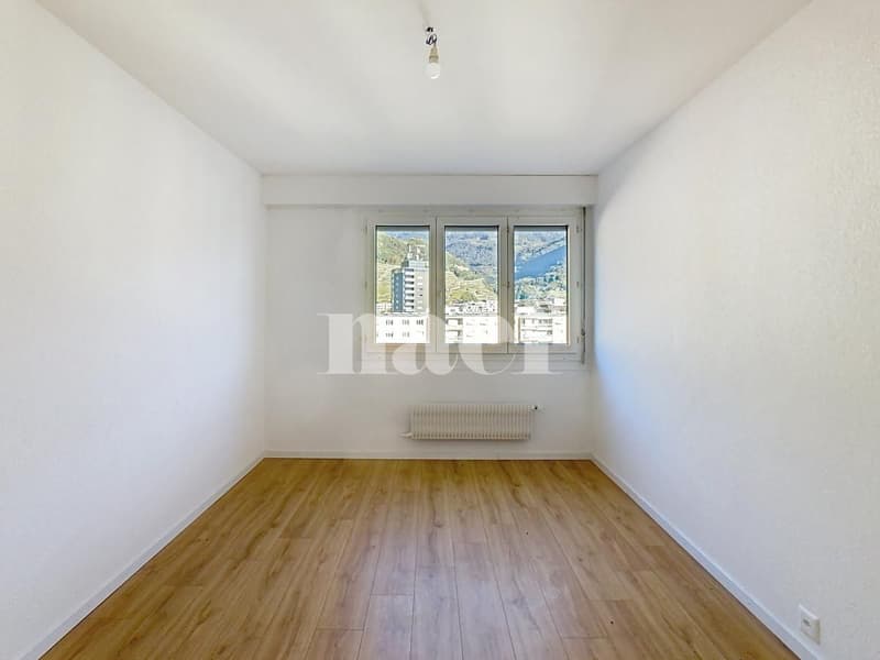 Appartement de 2 pièces au 7ème étage (3)