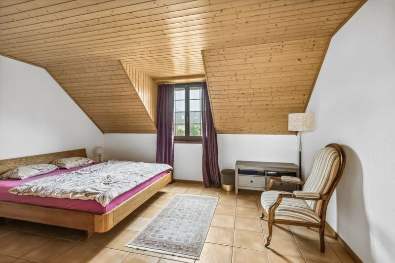 Spacieuse villa de 180m2 habitables au coeur du village avec bureau in (7)