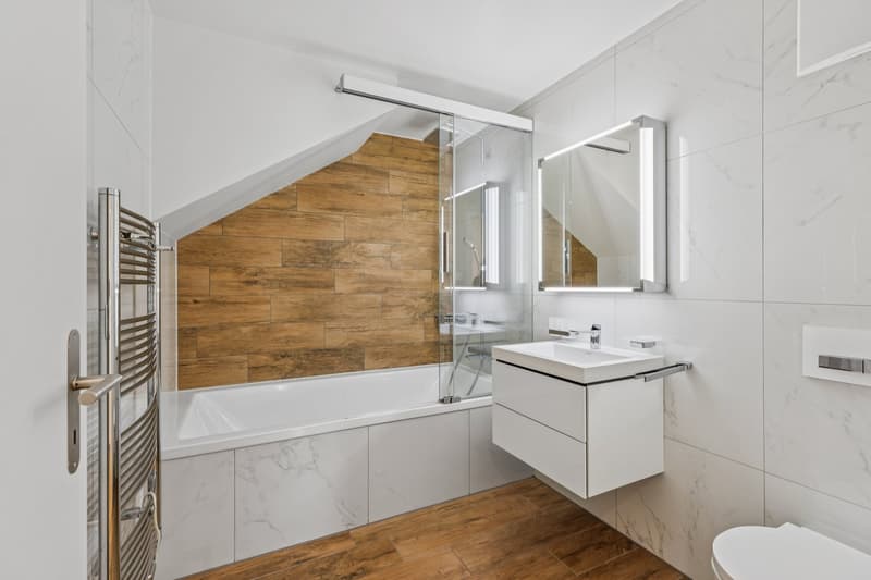 Élégant appartement avec mezzanine et panorama exceptionnel sur le lac (10)