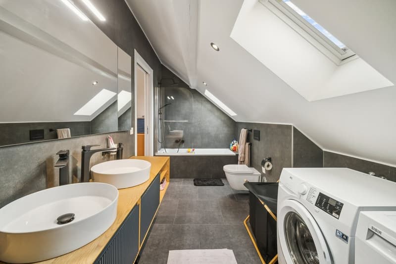 Magnifique duplex de 178m2 au coeur du village (7)