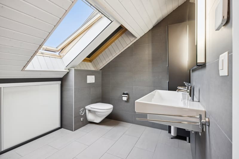 Spacieux duplex avec grande terrasse et beau dégagement sur le lac au (10)