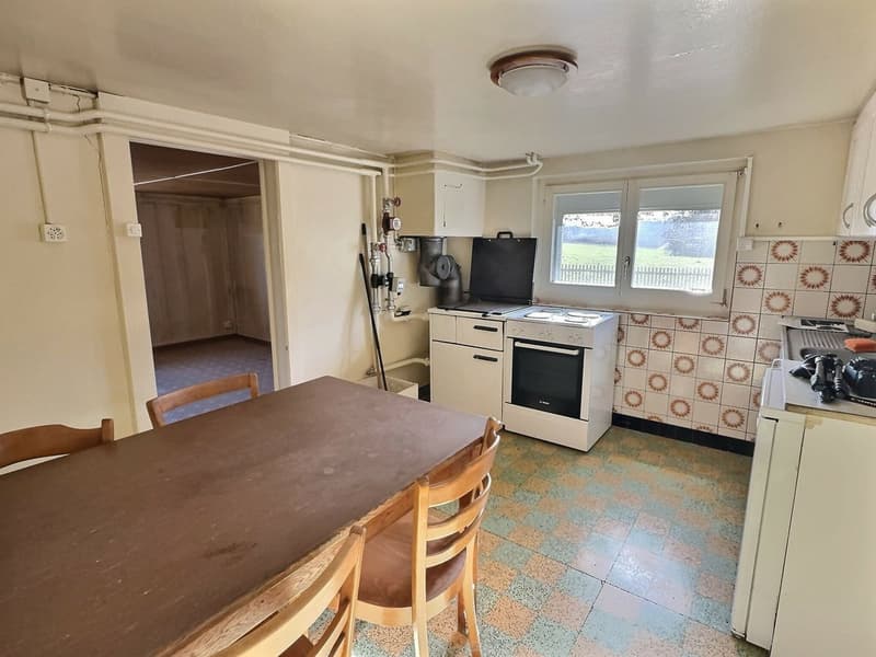 Maison de 5 pièces à rénover (6)