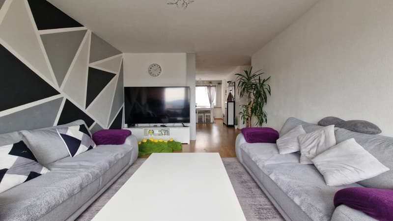 Vermietete zentral gelegene 4.5-Zimmer-Wohnung im Baurecht (5)