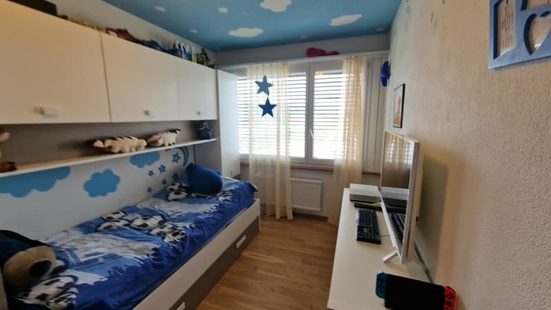 Vermietete zentral gelegene 4.5-Zimmer-Wohnung im Baurecht (11)
