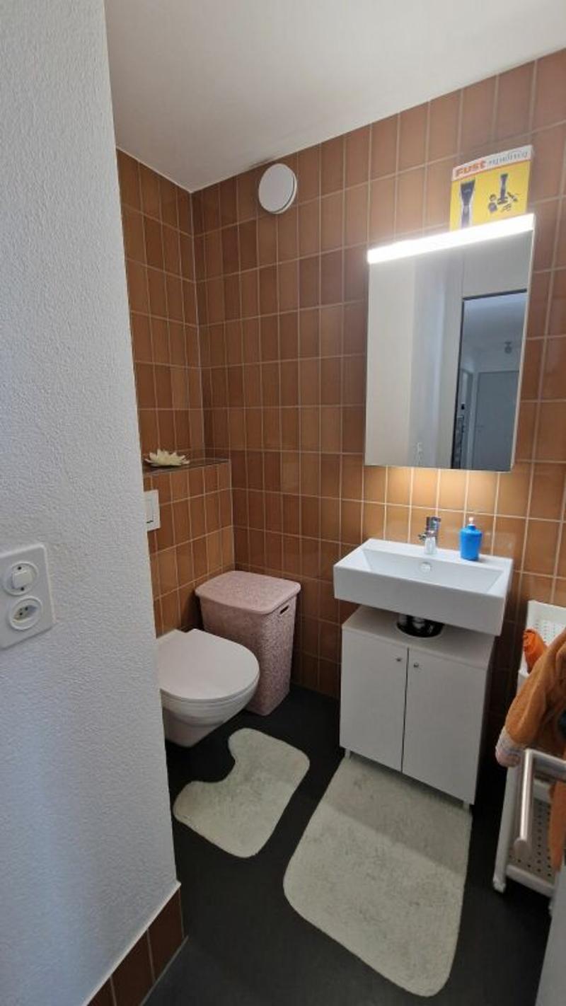 Vermietete zentral gelegene 4.5-Zimmer-Wohnung im Baurecht (8)