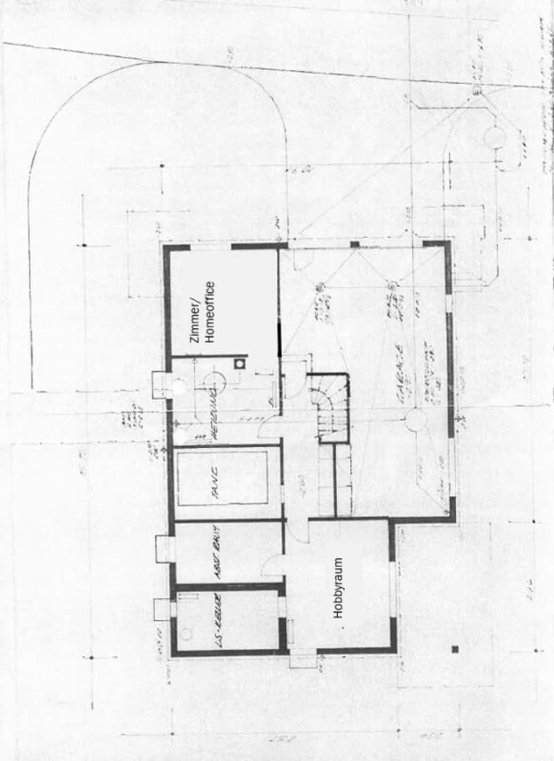 Freistehendes 5.5-Zimmer-Einfamilienhaus mit Nebenräumen à 35 m2 und Doppelgarage. (14)