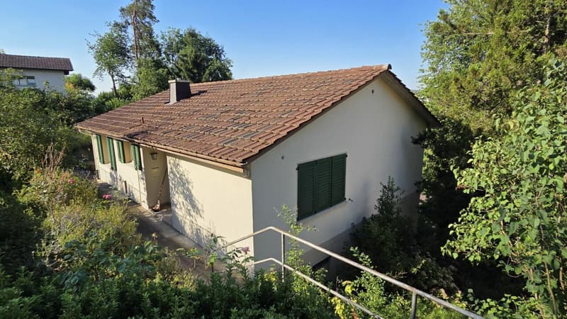 Freistehendes 3.5-Zimmer-Einfamilienhaus zentrumsnah, an sonniger Lage mit Weitsicht (4)