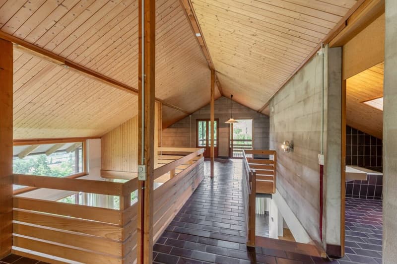 6.5-Zimmer-Einfamilienhaus mit viel Raum, Komfort und traumhafter Aussicht (8)