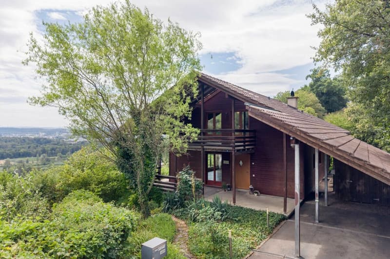 6.5-Zimmer-Einfamilienhaus mit viel Raum, Komfort und traumhafter Aussicht (1)