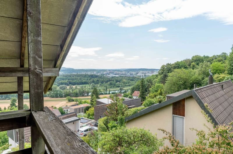 6.5-Zimmer-Einfamilienhaus mit viel Raum, Komfort und traumhafter Aussicht (12)