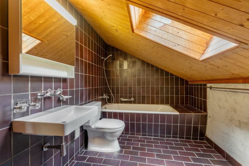 6.5-Zimmer-Einfamilienhaus mit viel Raum, Komfort und traumhafter Aussicht (10)