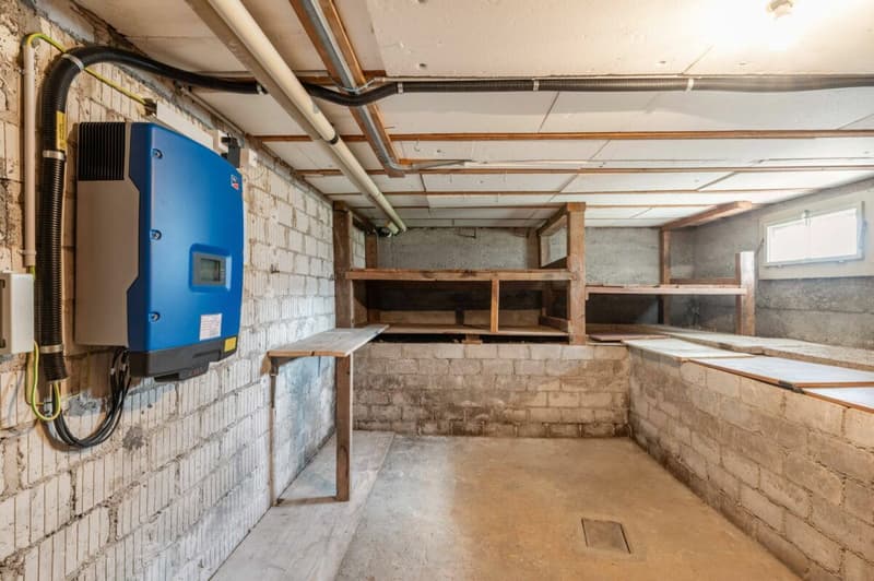 Freistehendes 5.0-Zimmer-Einfamilienhaus mit sanierter Gebäudehülle und Photovoltaikanlage (16)