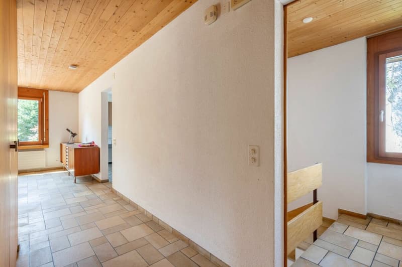 Freistehendes 6.5-Zimmer-Einfamilienhaus an privilegierter Wohnlage (3)