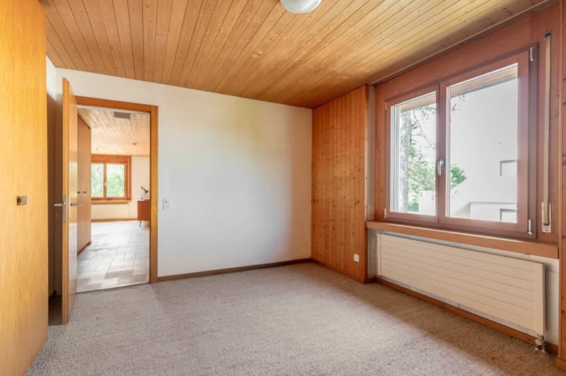 Freistehendes 6.5-Zimmer-Einfamilienhaus an privilegierter Wohnlage (8)
