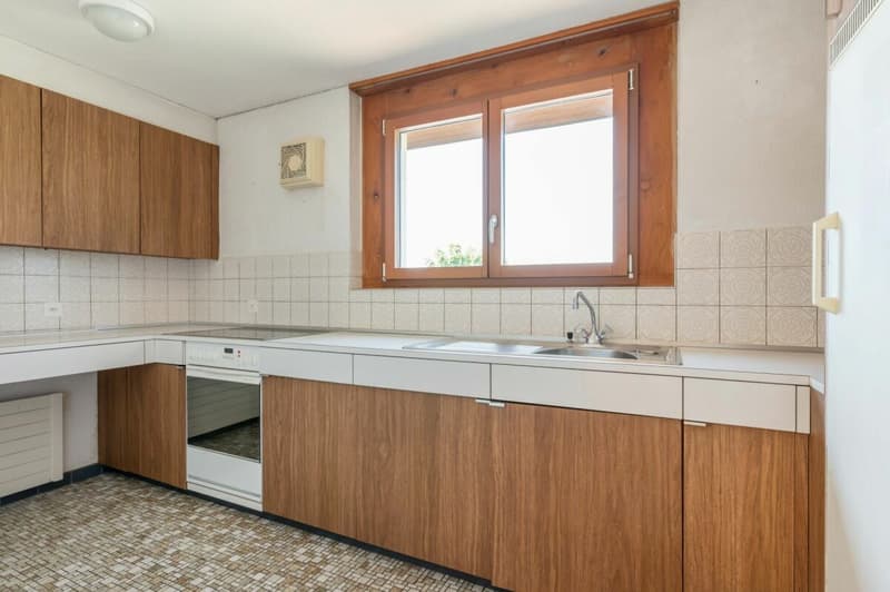 Freistehendes 6.5-Zimmer-Einfamilienhaus an privilegierter Wohnlage (6)