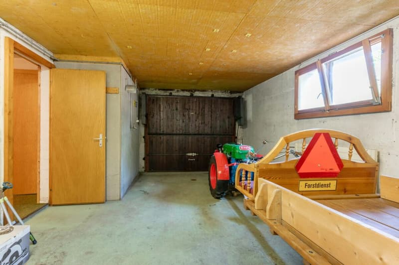 Freistehendes 6.5-Zimmer-Einfamilienhaus an privilegierter Wohnlage (16)