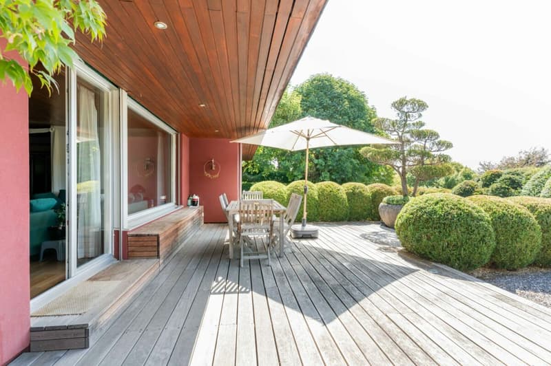 Einfamilienhaus-Bungalow mit exklusiver Gartenanlage und Gewerberaum mit separaten Aussenzugang! (14)